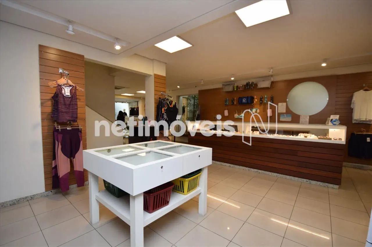 Casa comercial com 480 m²; de área construída e em localização privilegiada no Lourdes - Foto 2