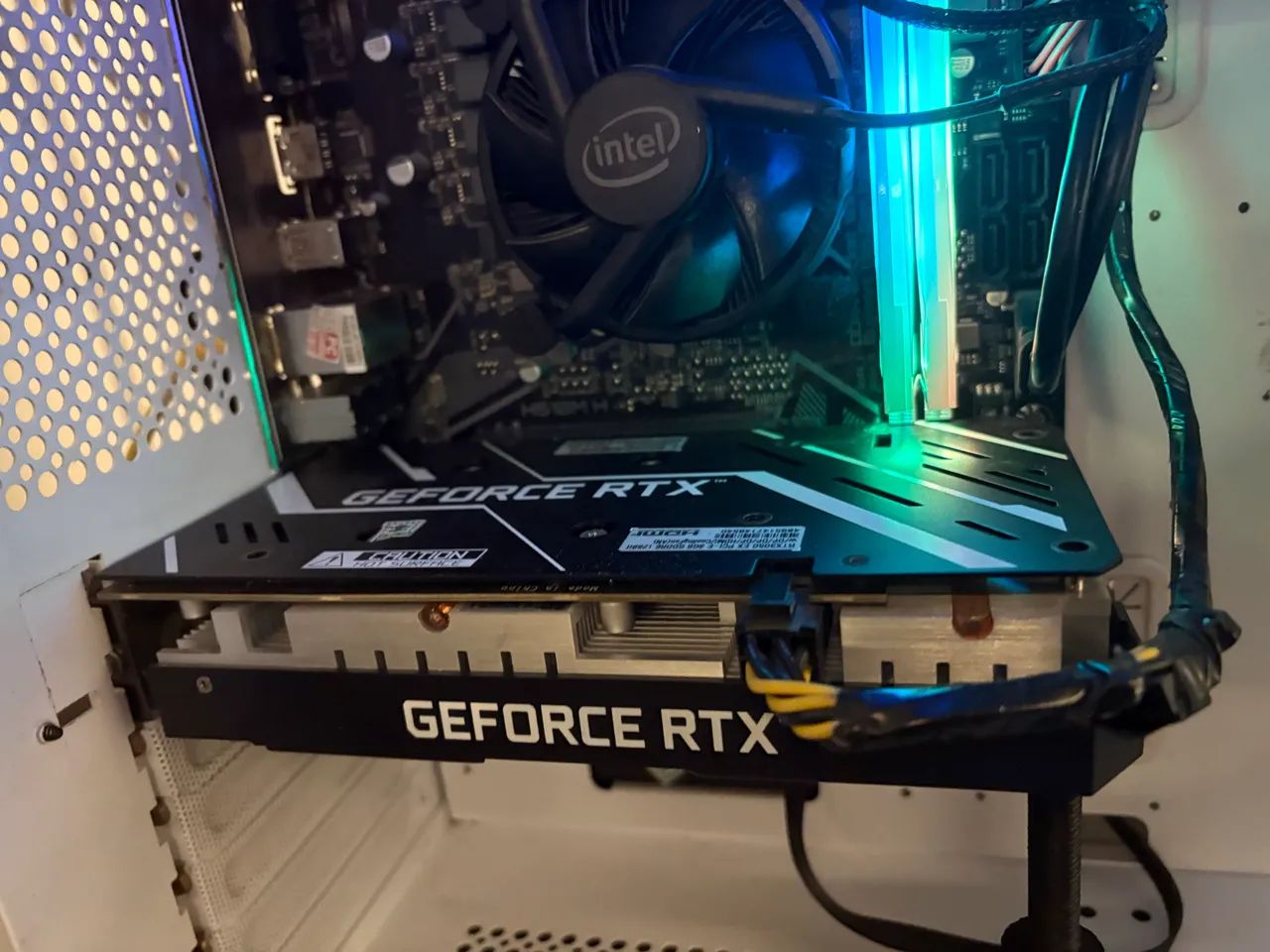 RTX 3050 8GB GALAK DDR6 128BITES - Foto 5