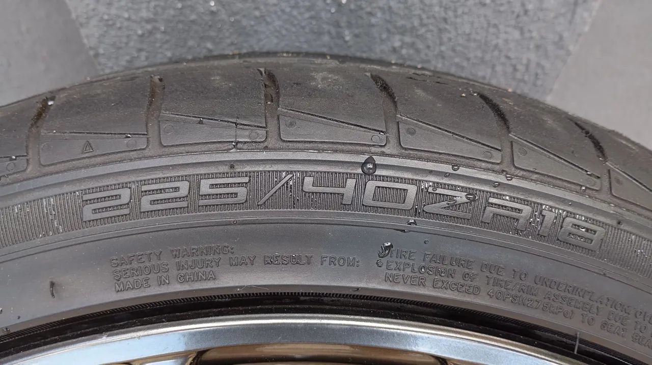 Rodas 18" de Mercedes AMG + pneus - furação 5x112 - Excelente estado  - Foto 4