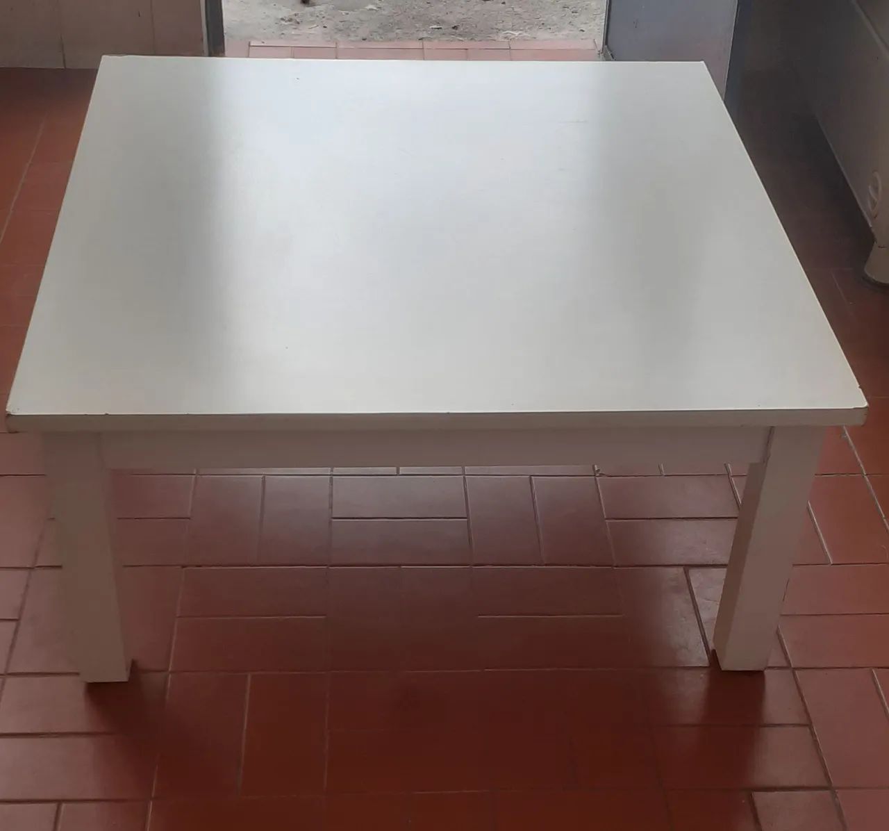 MESA DE CENTRO BRANCA - Foto 2