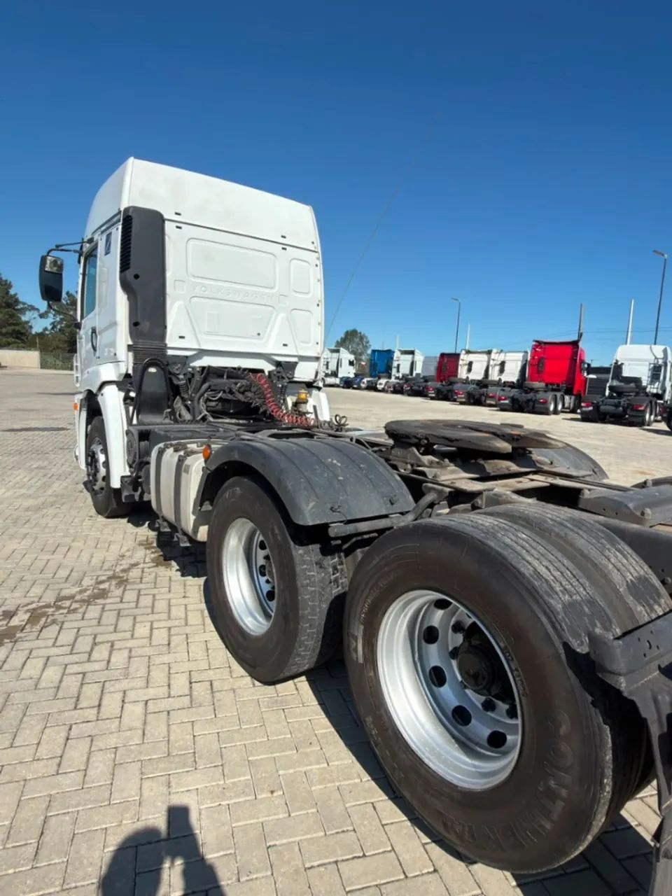Volkswagen Constellation 25-420 6x2 - Foto 5