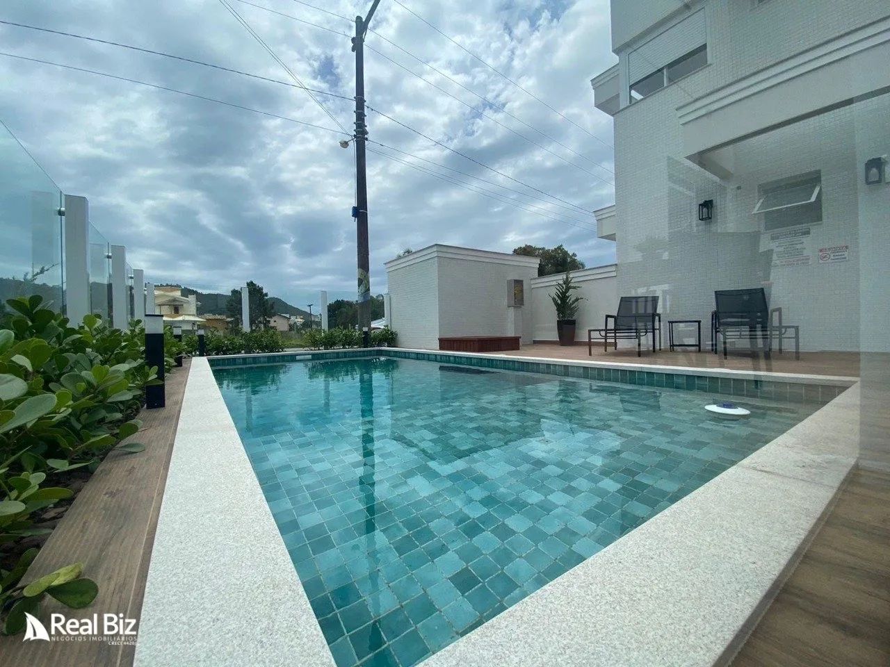 OPORTUNIDADE EM PALMAS | MOBILIADO | 2 DORM. | 1vaga - Foto 3