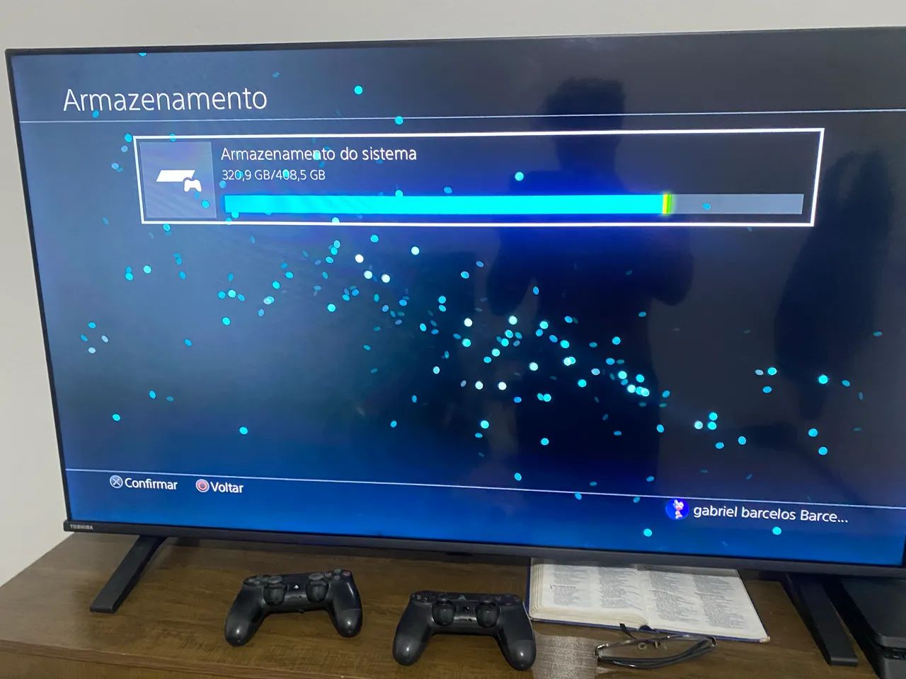 PlayStation 4 Sony - 2 controles - 480GB - Foto 4