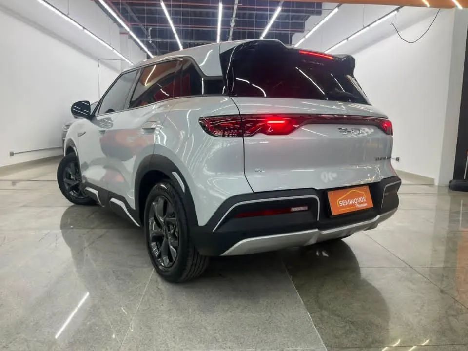 BYD Yuan Pro 2024 - Foto 4