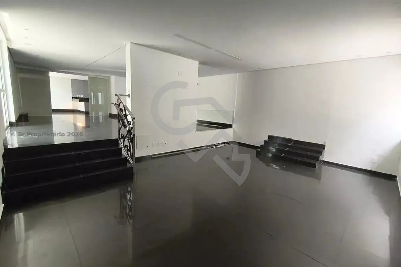 Casa com 4 quartos à venda em Belo Horizonte