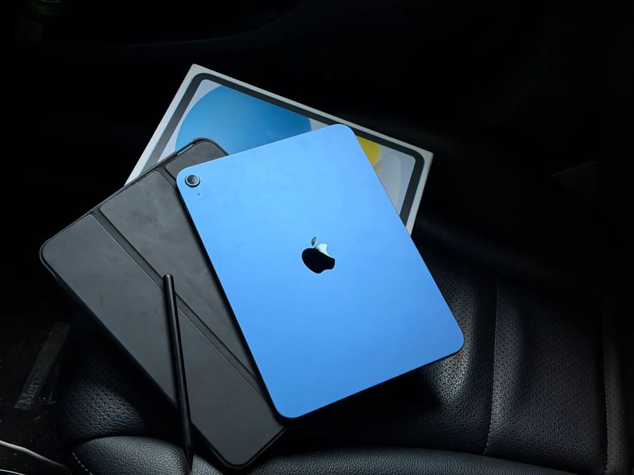 iPad 11 128 GB completo na caixa e com garantia até 2027