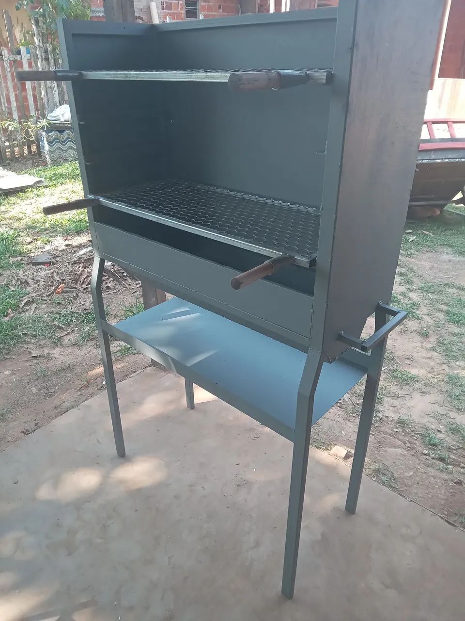 Churrasqueira para espetinho 