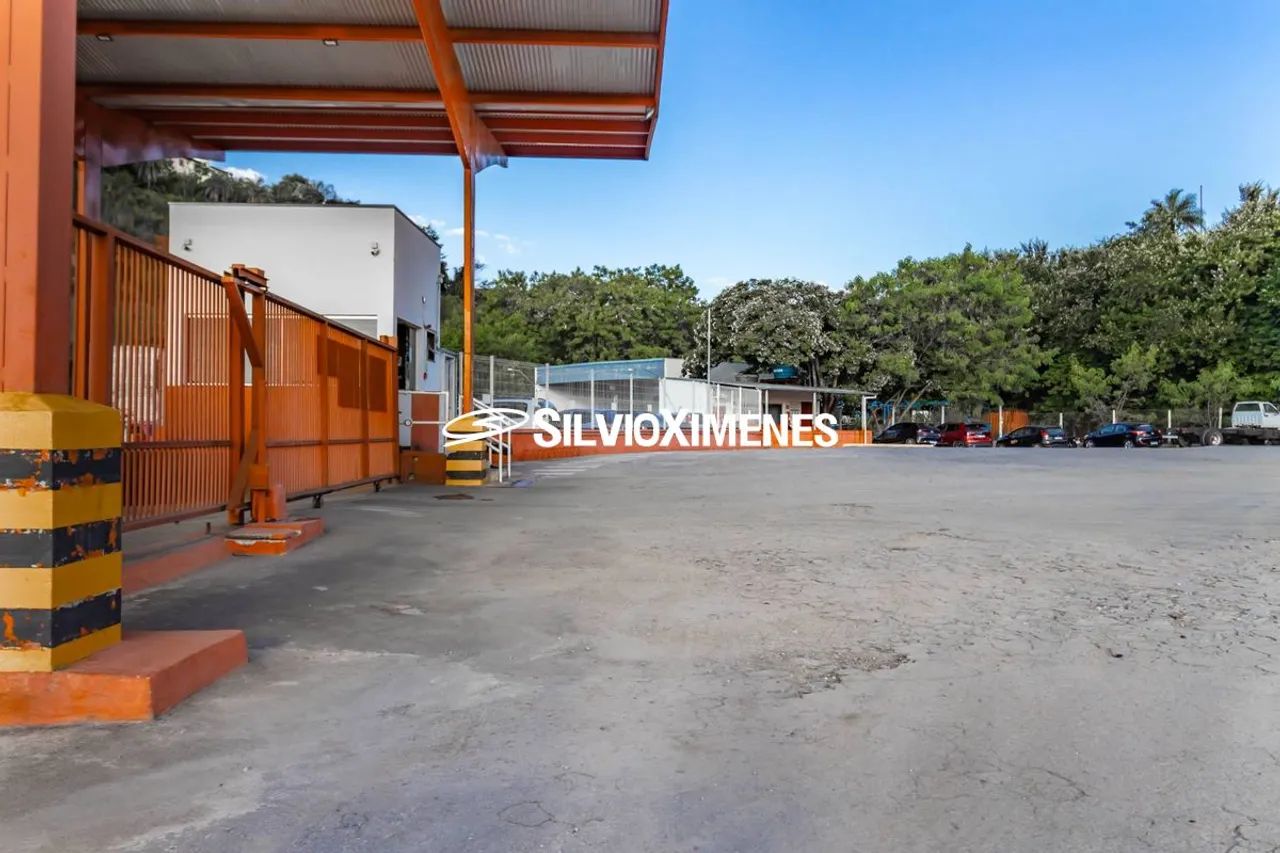 Área/Garagem à venda com 17.389m² e 28 vagas - Foto 3