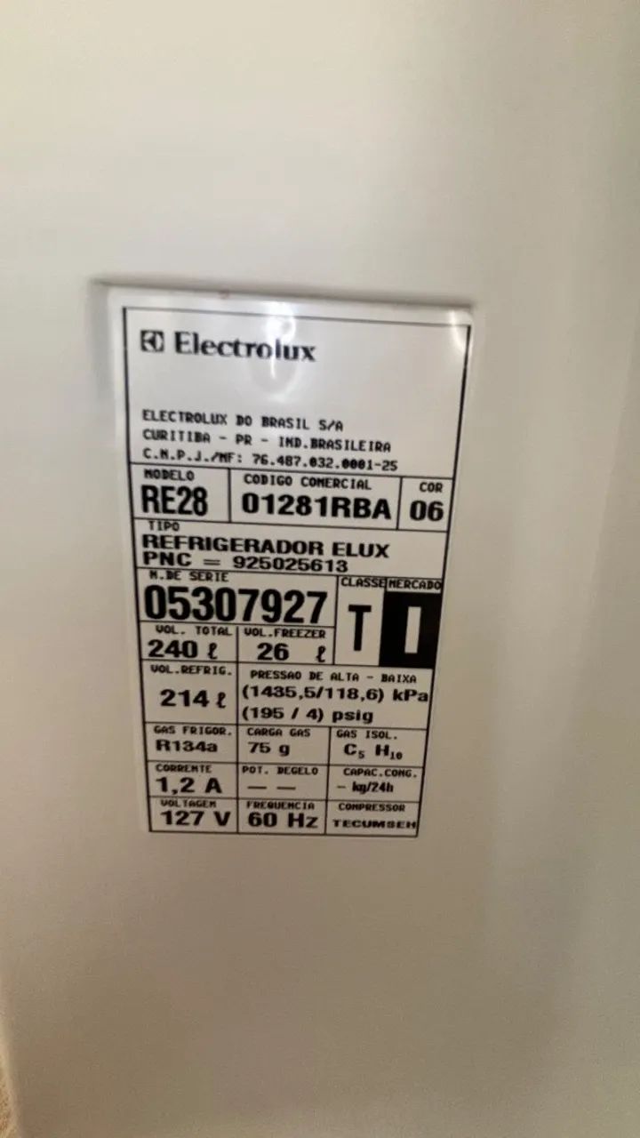 Geladeira RE28 Electrolux - funcionando perfeitamente - Foto 3
