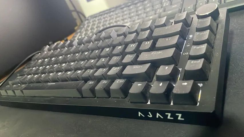 Teclado AJAZZ AK820 