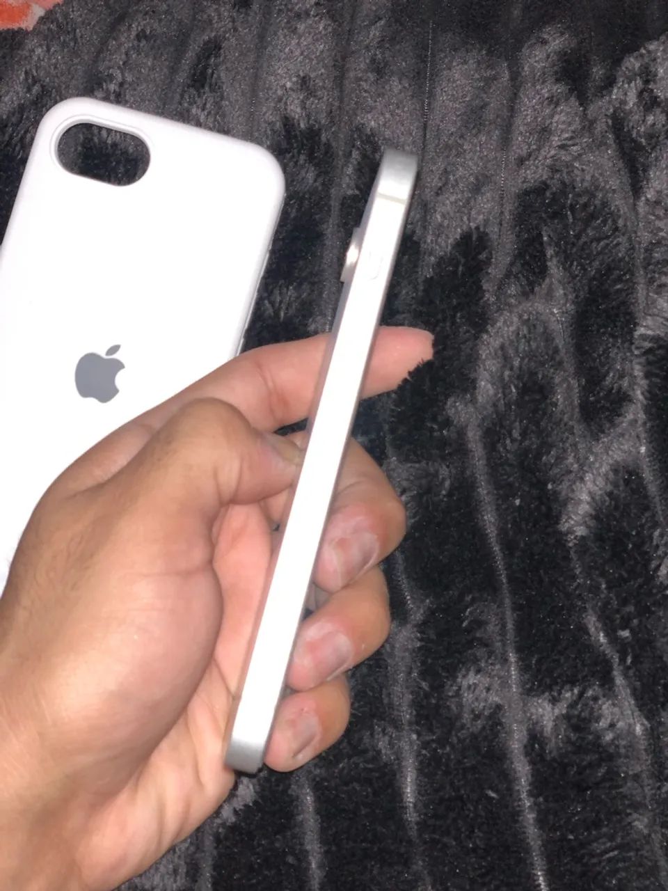 iPhone 16e  - Foto 5