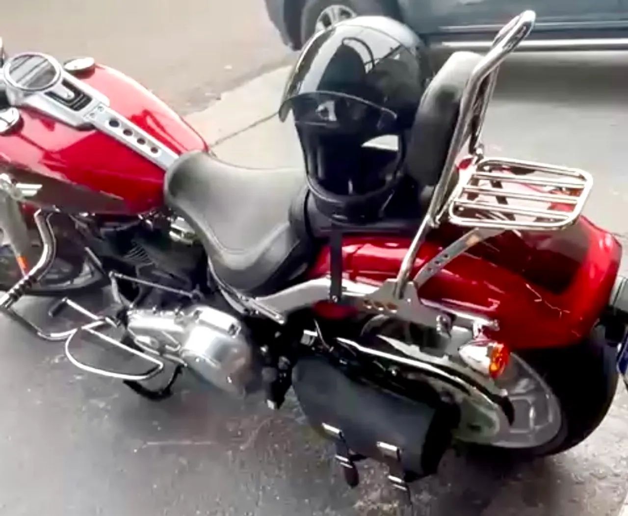 HARLEY-DAVIDSON FL FB 2018 - IMPECÁVEL! - Foto 3