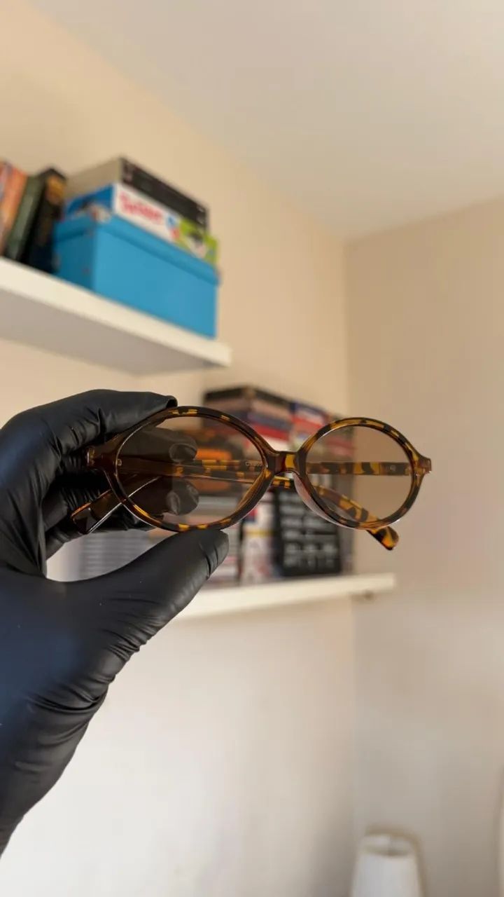Óculos de Sol Redondo Tartaruga com Lentes Marrom - Retrô
