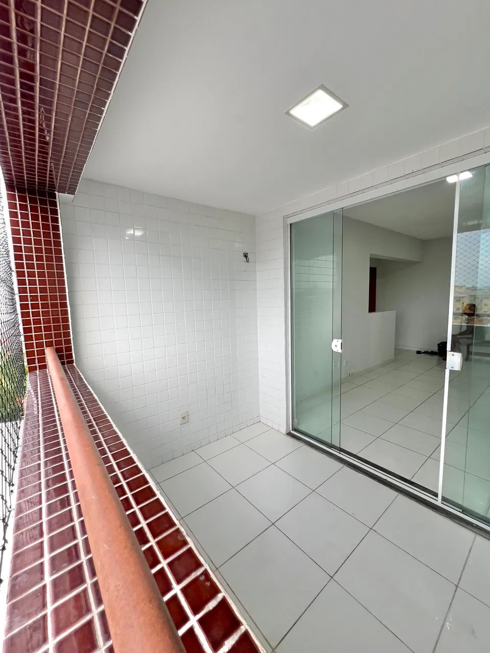 ALUGA-SE APARTAMENTO NO CENTRO EM CASTANHAL - Foto 4