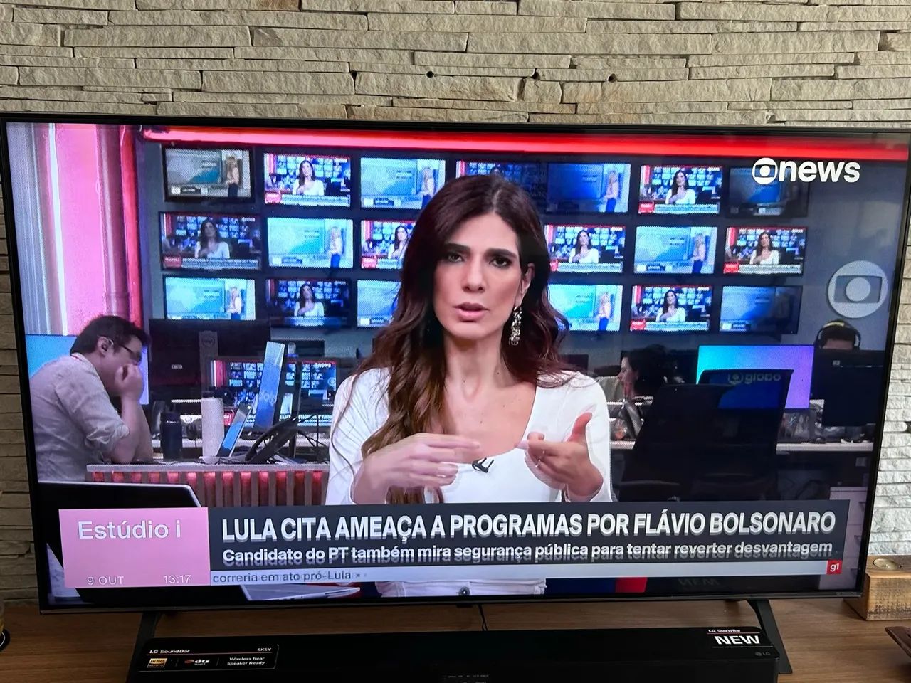Smart TV LG 55 com caixa e nota fiscal - Leia !