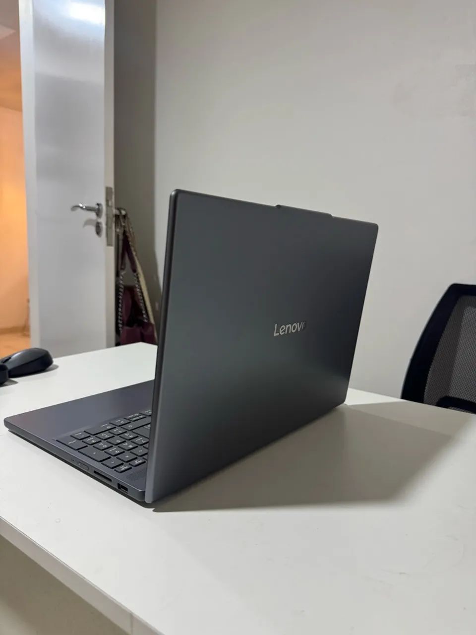 Notebook Lenovo Slim 3 i5 8gb ram 512 ssd  - Foto 3
