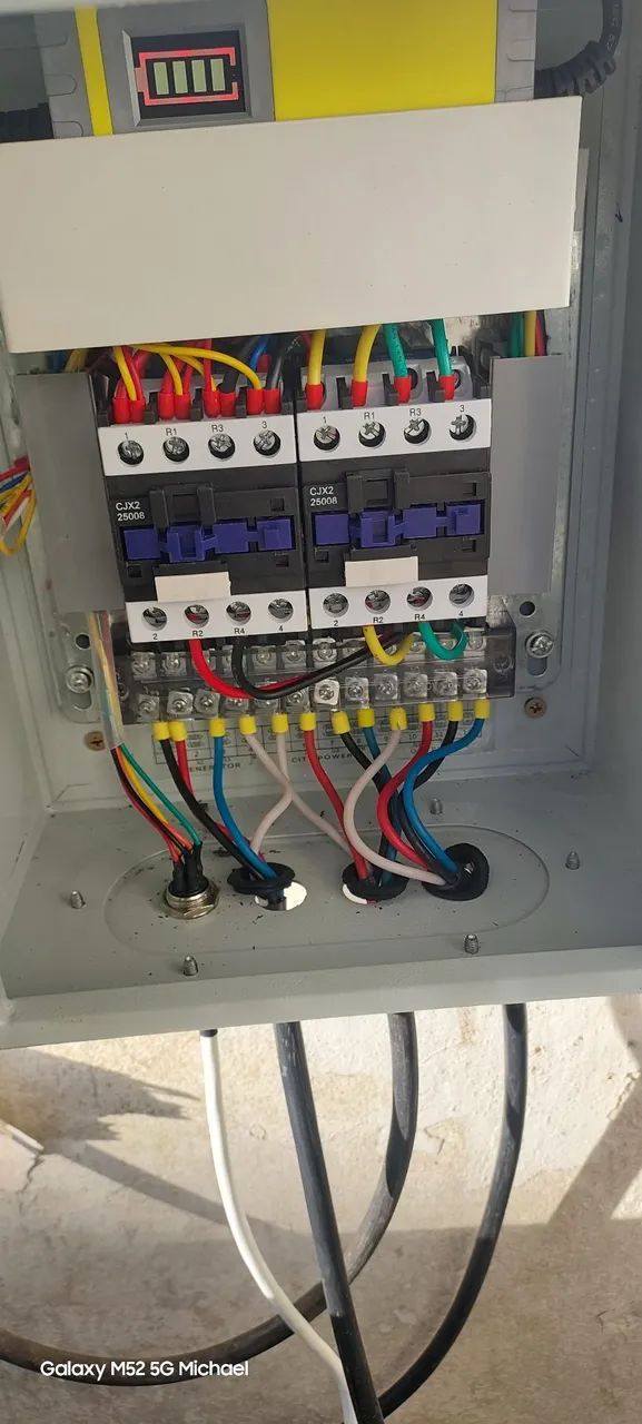 Eletricista e técnico em Eletrotécnica, reparos e instalações. - Foto 5