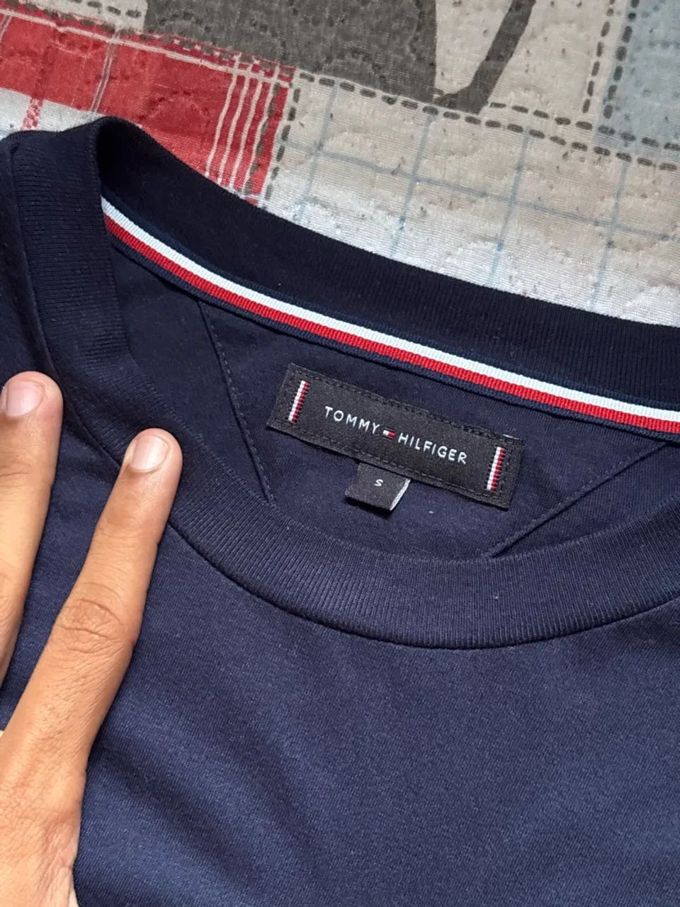 camiseta tommy hilfiger  - Foto 4