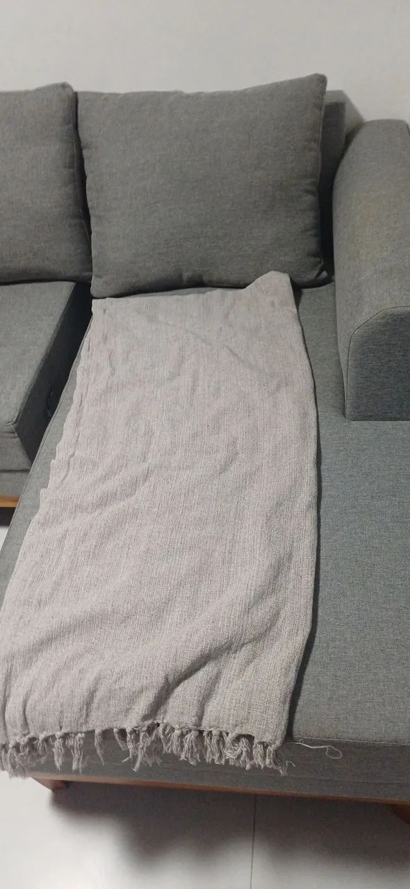 Vende-se sofa de ninho de 4 lugares novo - Foto 2