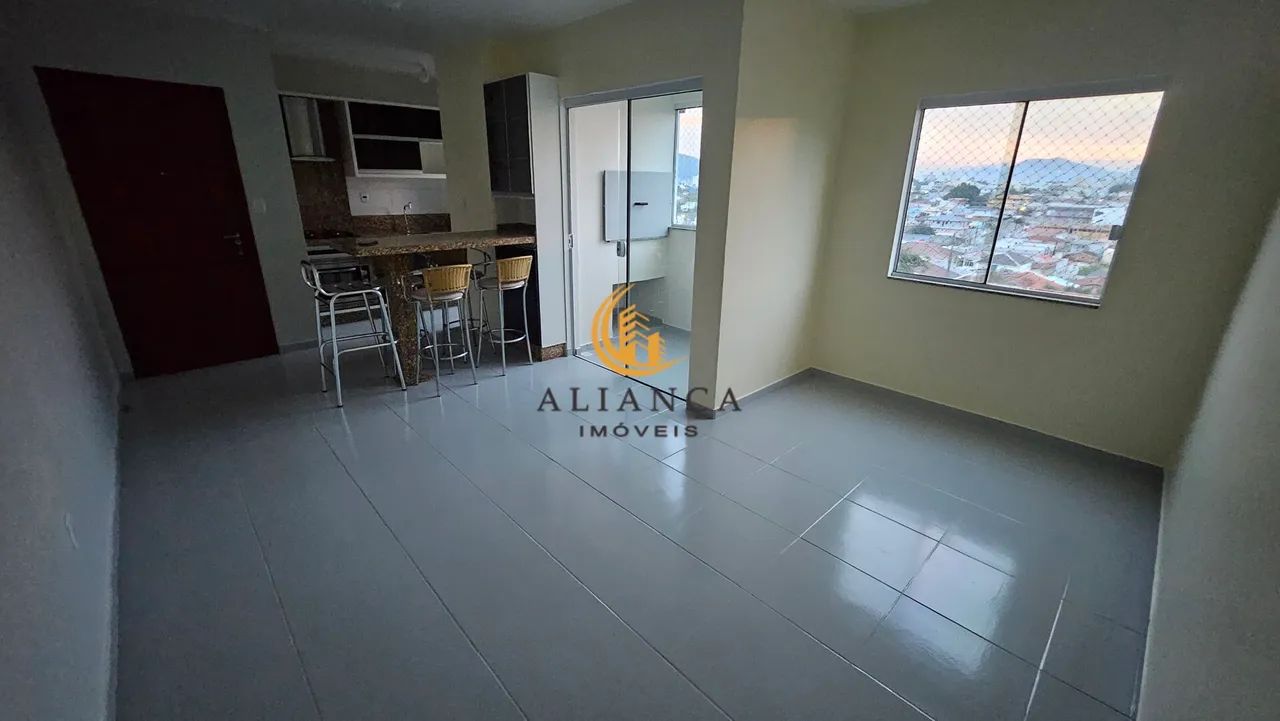 Apartamento em Serraria, São José/SC