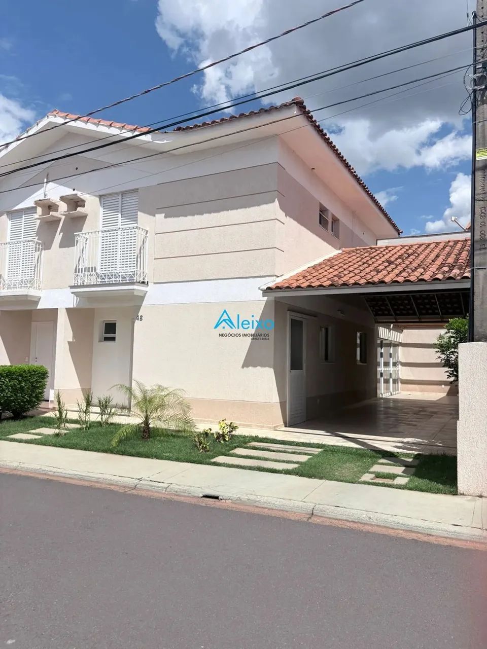Casa para alugar no bairro Roseiral - São José do Rio Preto/SP