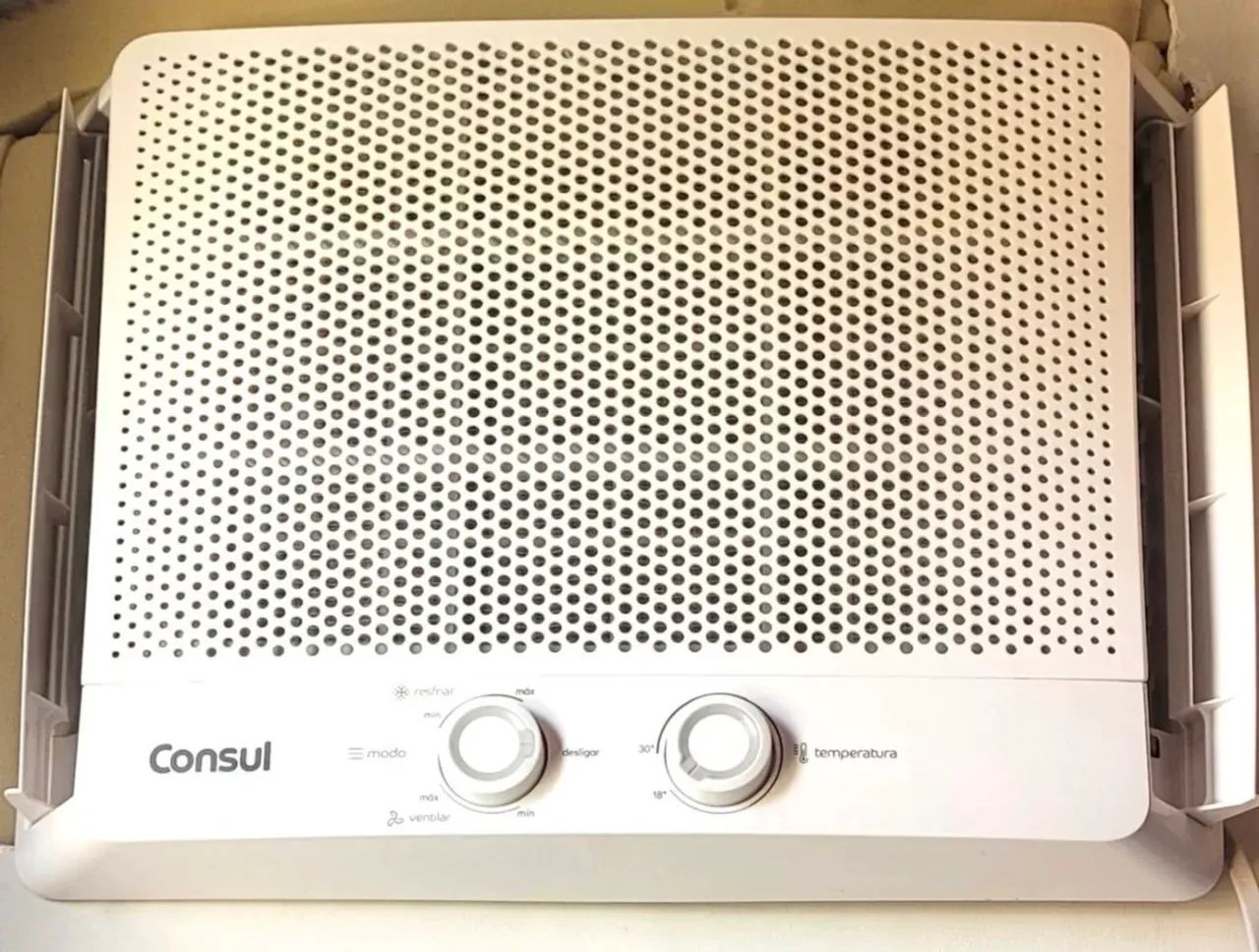 AR CONDICIONADO CONSUL