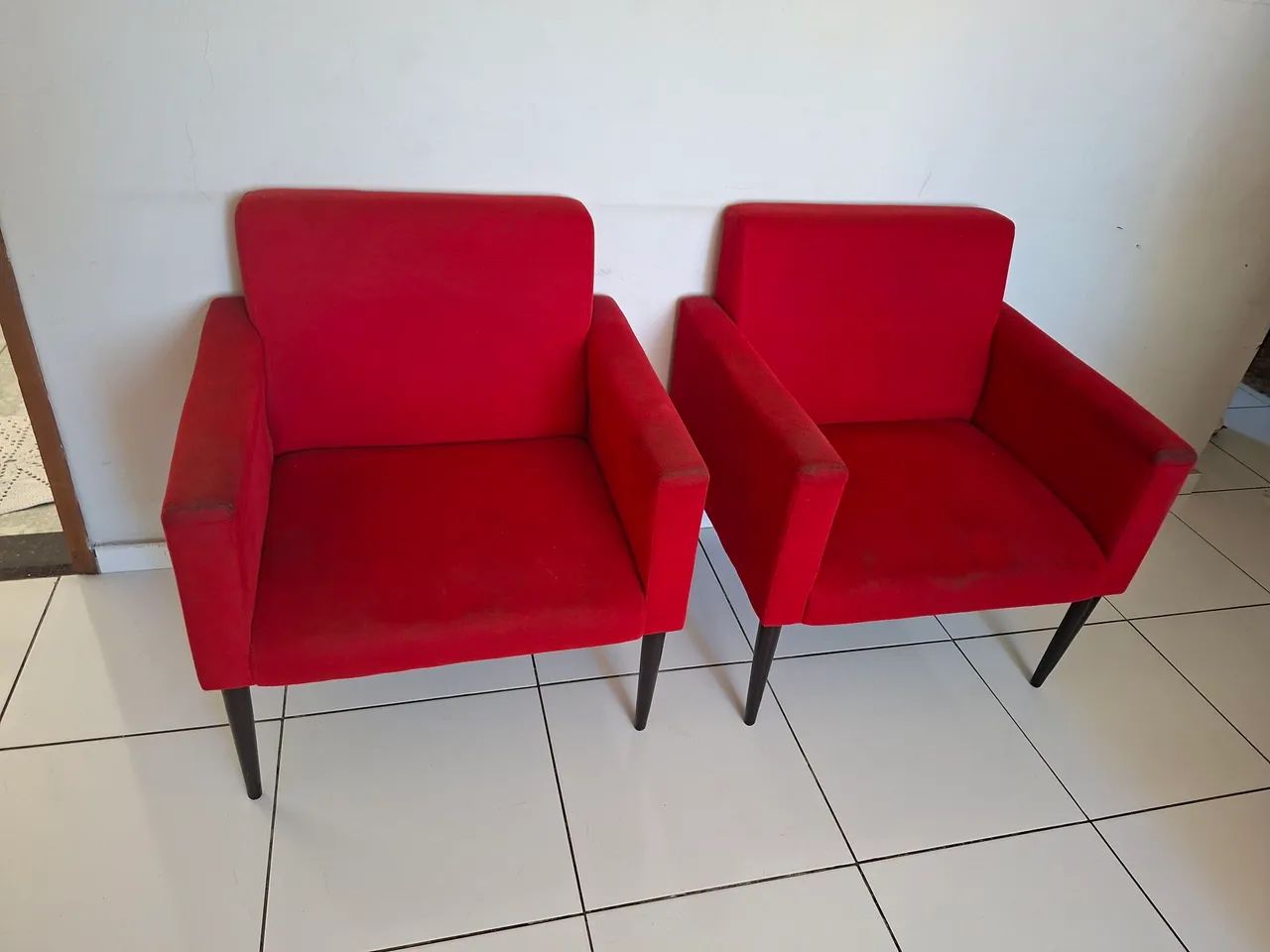 Par de poltronas em bom estado