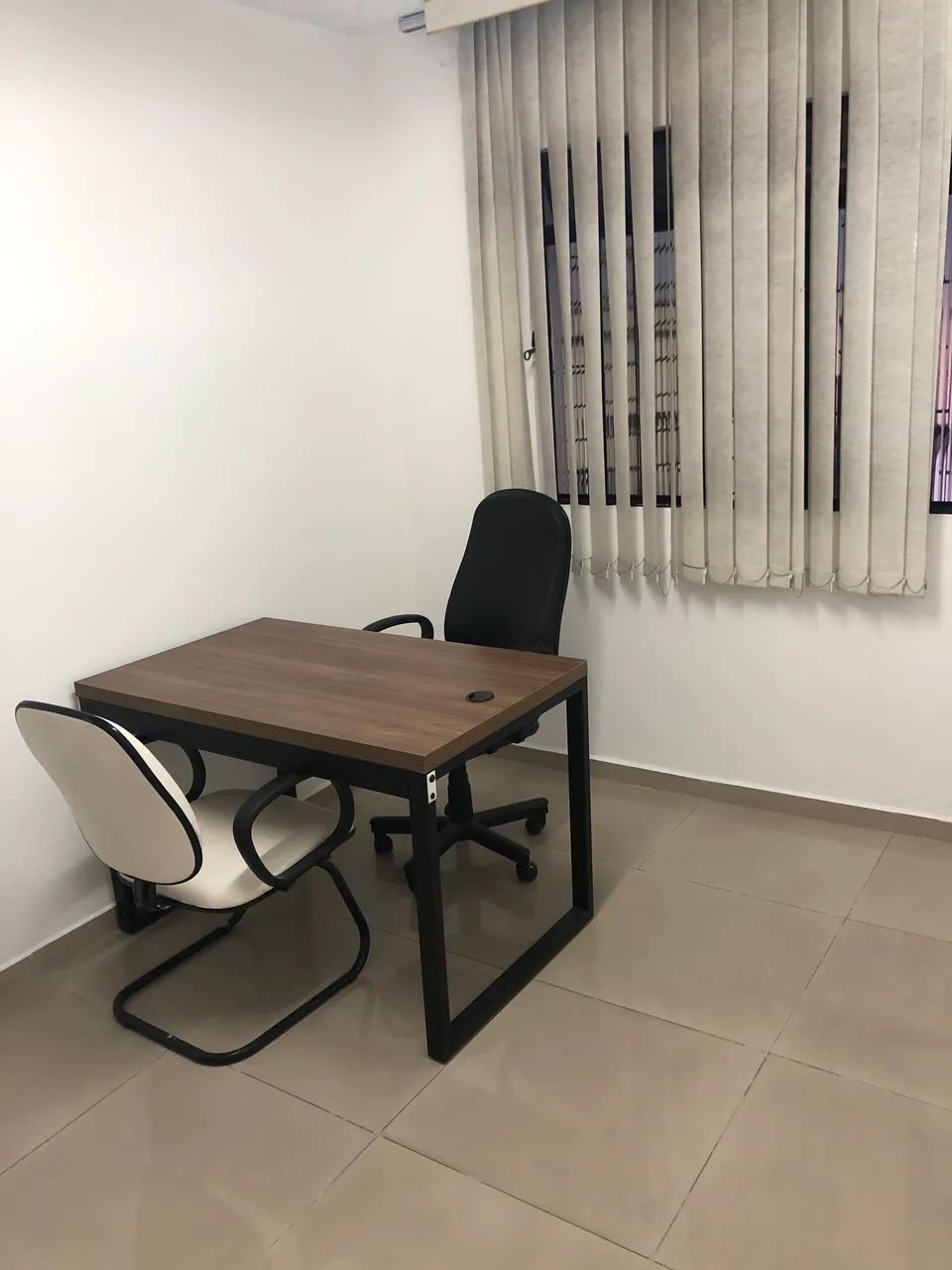 Aluga-se casa comercial escritório  semi-mobiliado - Foto 4