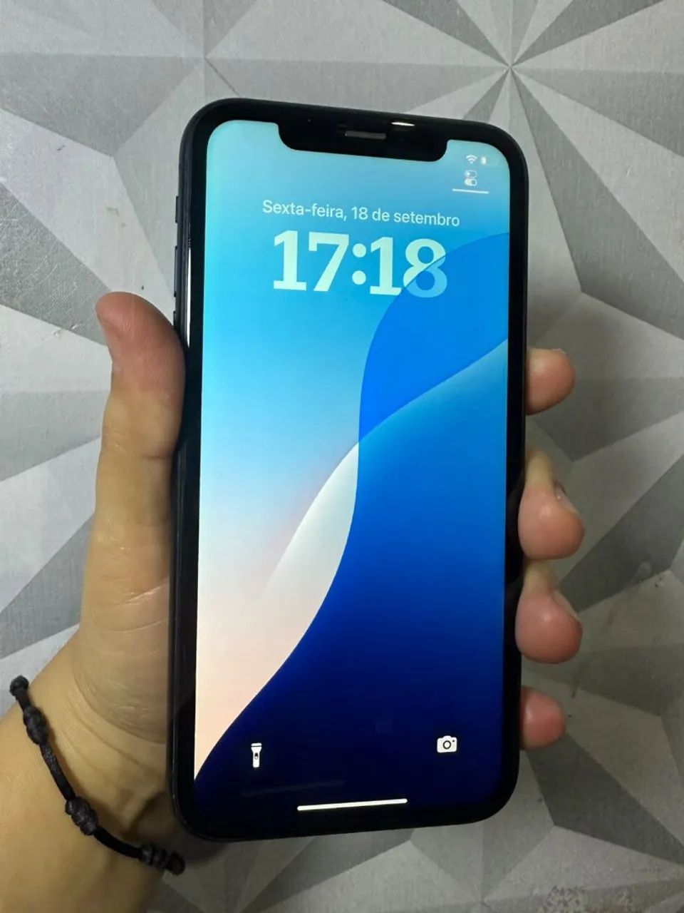iPhone XR 