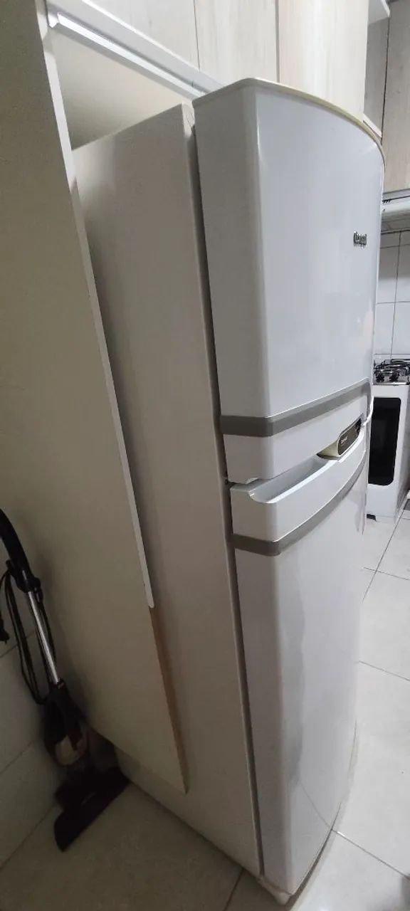 Geladeira Consul 275L  - Foto 3