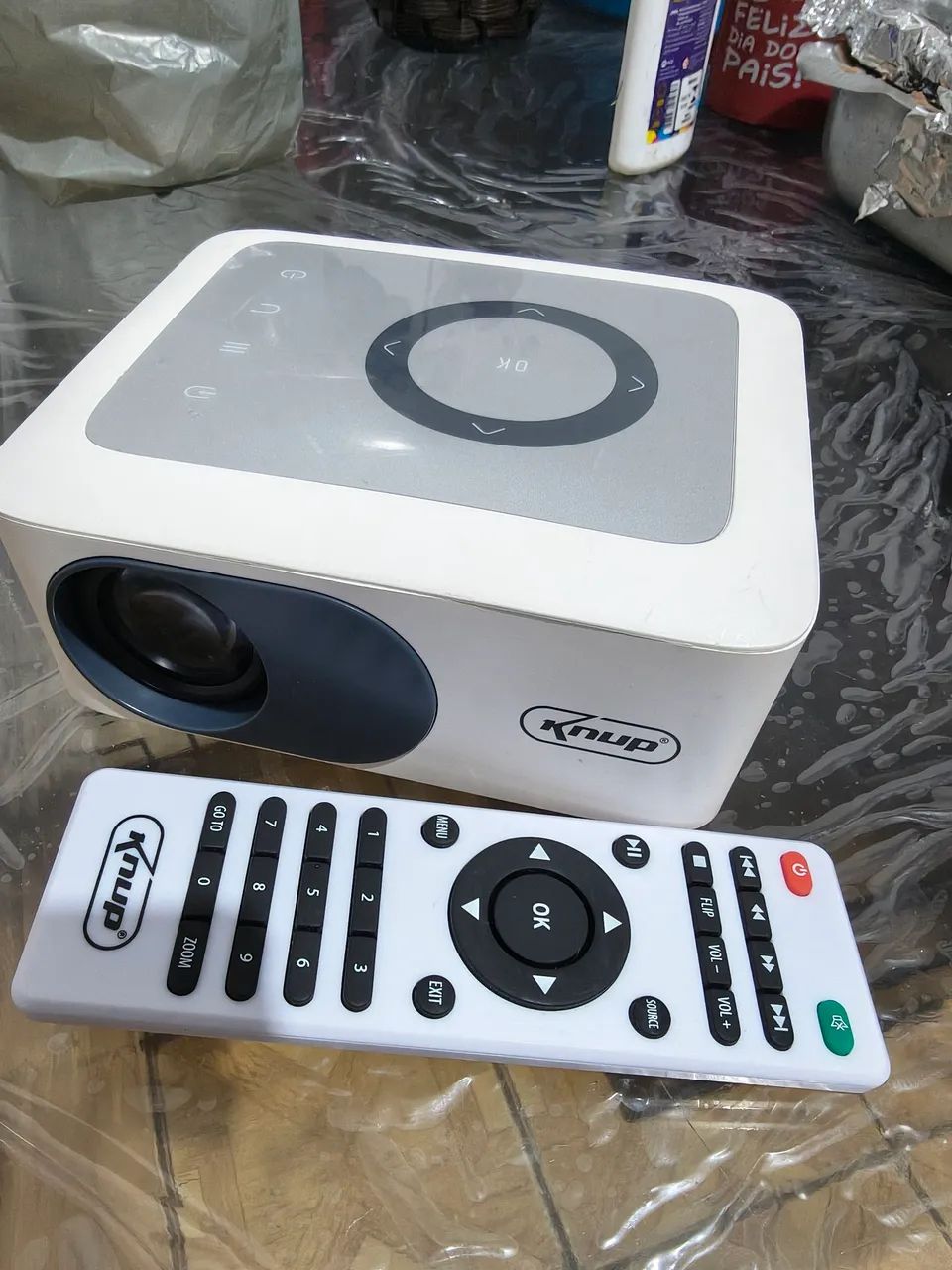 Projetor knup KP-PJ003