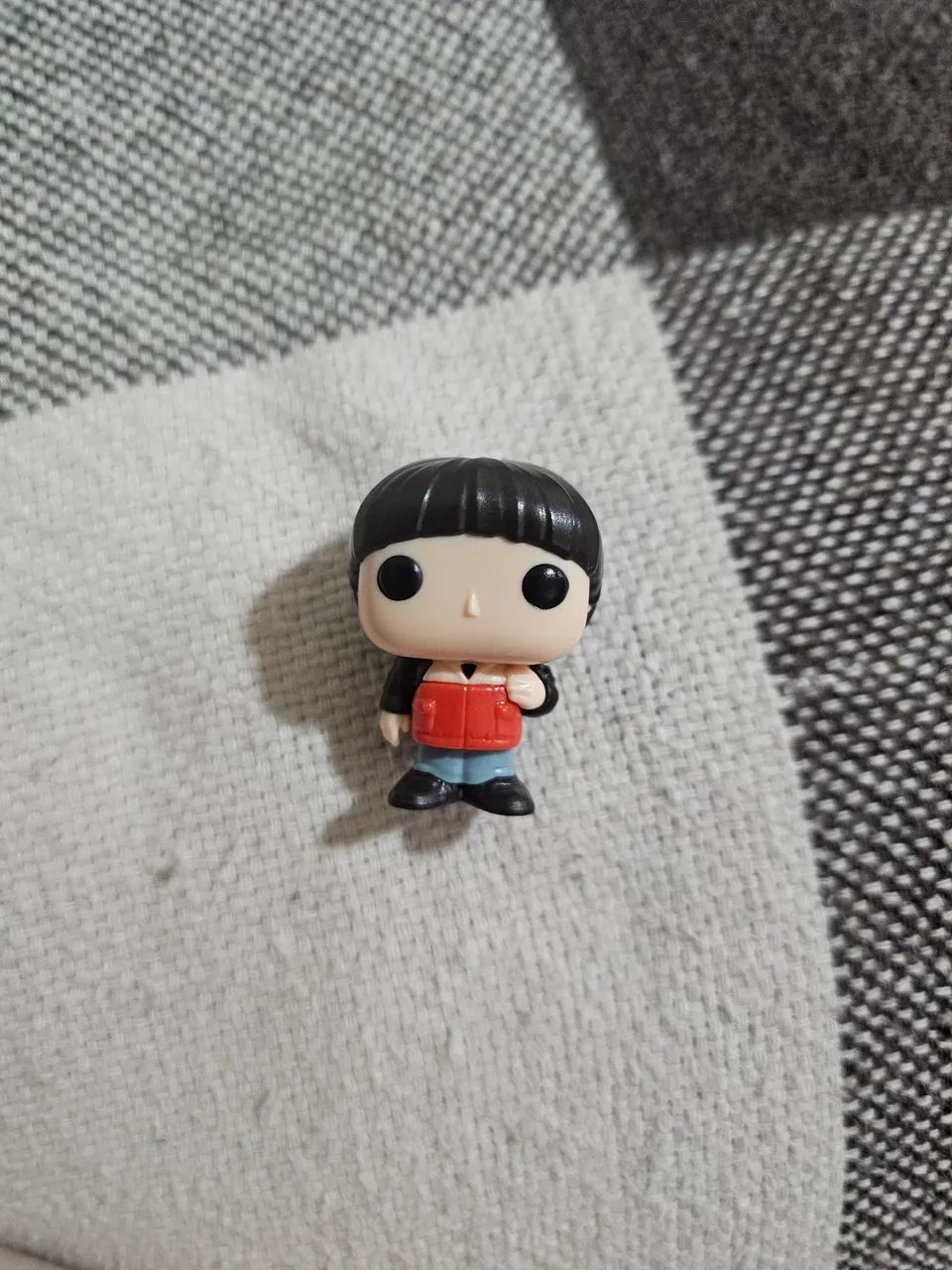 KINDER JOY stranger things