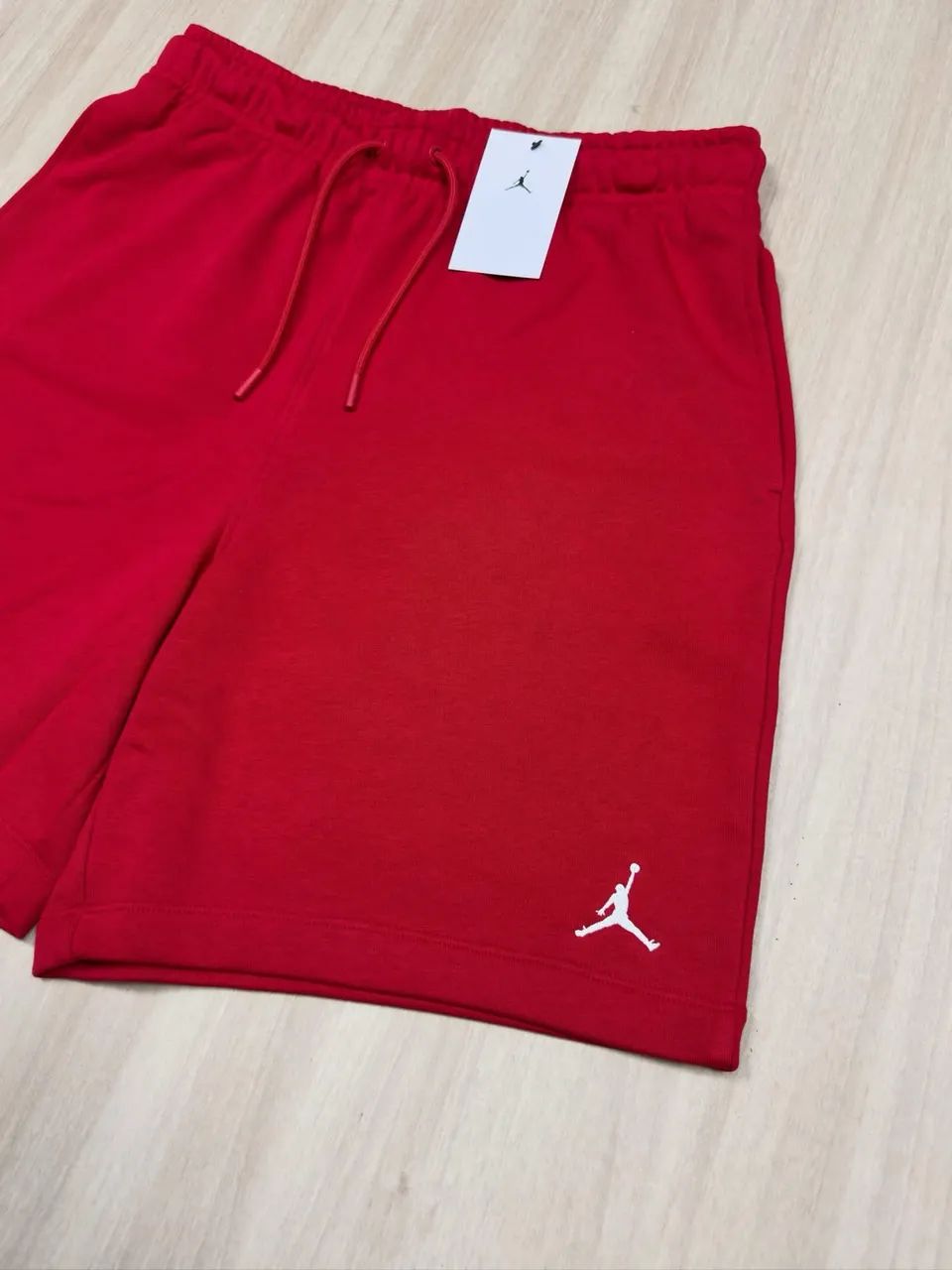 Bermuda Jordan Essentials Original (Vermelho) - Foto 2