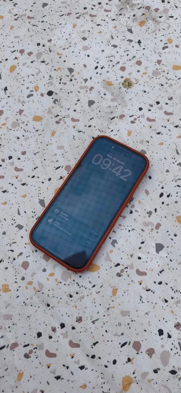 Vendo/troco iphone 16 pro 128 gb