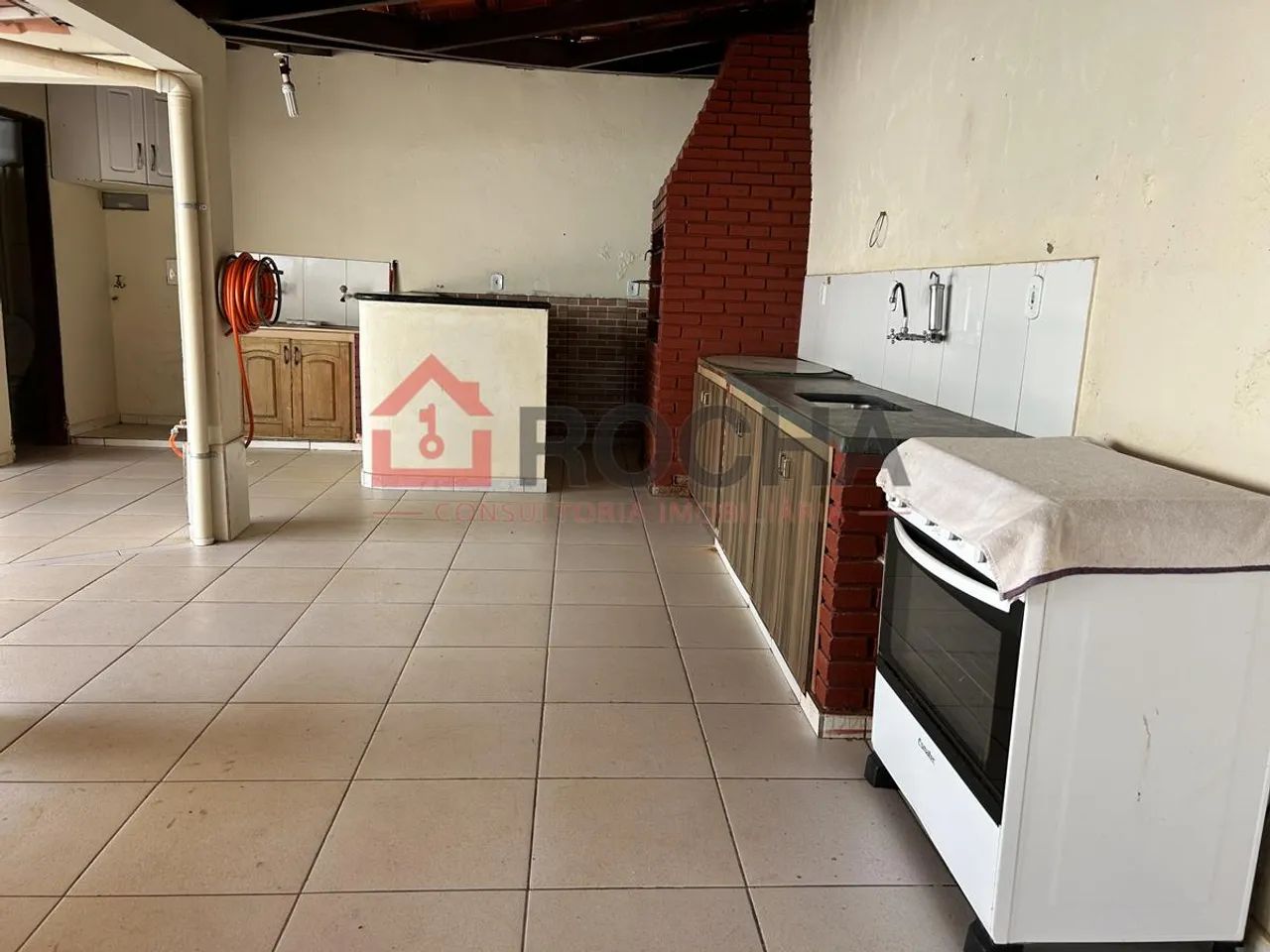 Quadra 15 - Quadra 15 - Casa ampla com 6 quartos e espaço gourmet - Foto 3