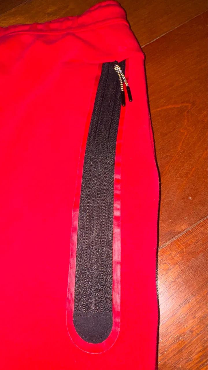 Calça Nike Tech Vinho - Foto 3