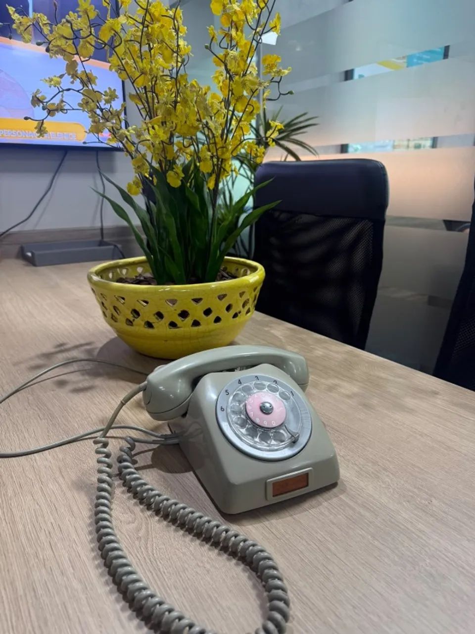 TELEFONE ANTIGO RETRÔ / VINTAGE - DECORAÇÃO