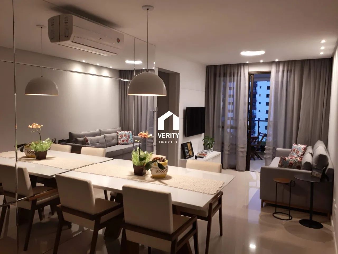 Apartamento de 2 dormitórios, 2 vagas, em condomínio clube Itacorubi - Foto 4