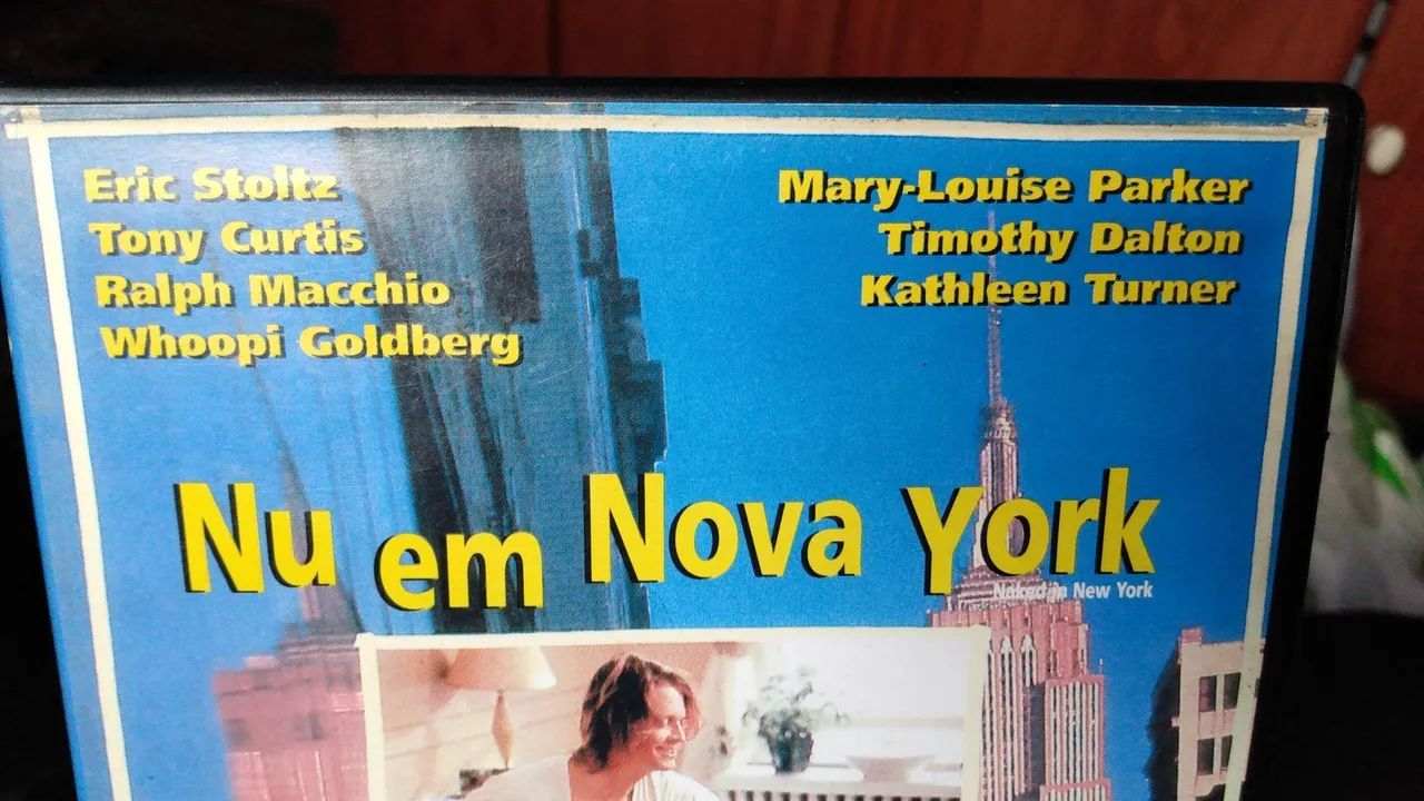 DVD original nu em Nova York ótimo estado  - Foto 3