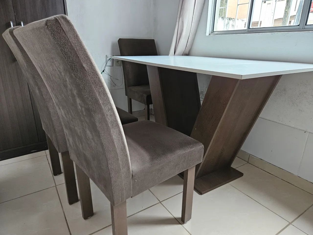 Mesa com 3 cadeiras - Foto 4