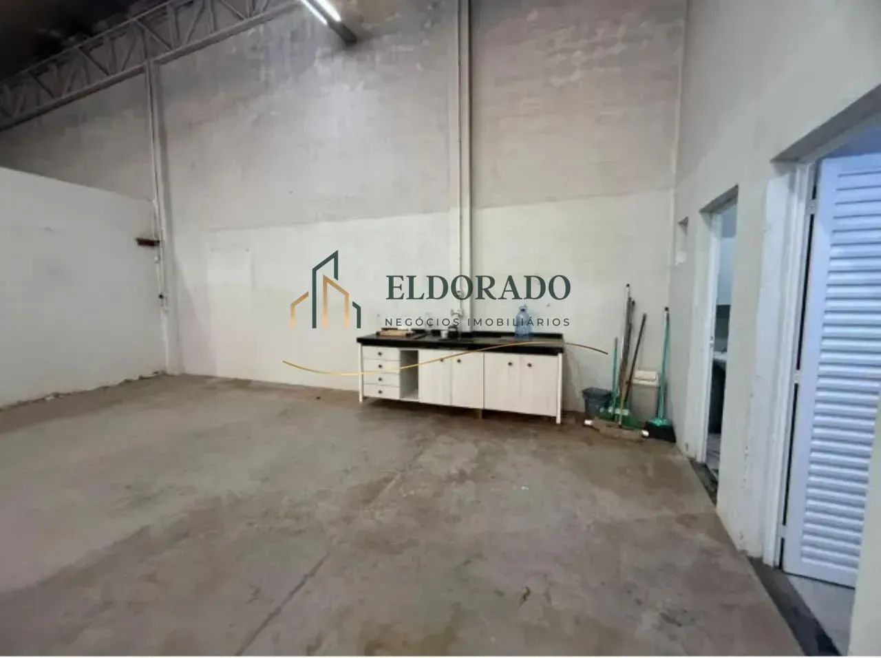 Galpão Comercial para Locação  Bairro Morada dos Nobres em Cuiabá/MT - Foto 4