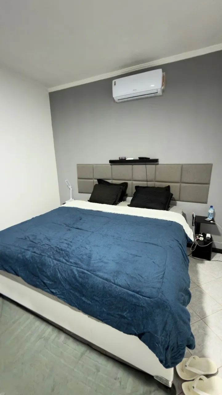 Cama Ortobom King em perfeito estado.