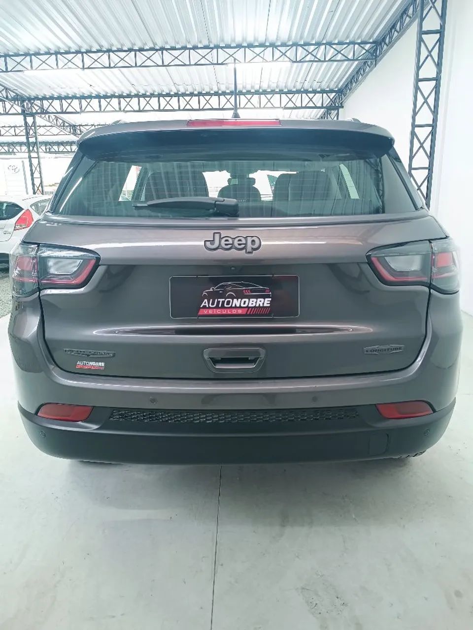 Jeep Compass Longitude Night Eagle 1.3 Flex 2025 - Foto 5