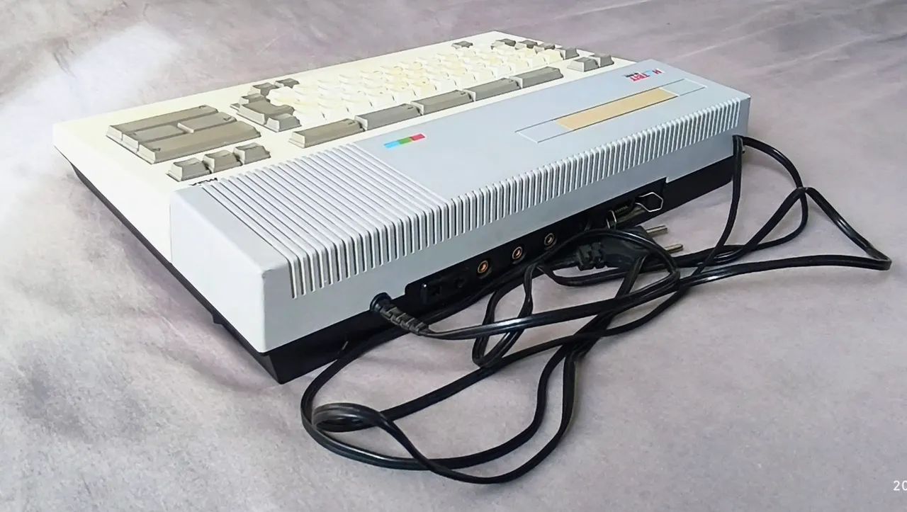MSX HotBit v1.1 - Foto 3