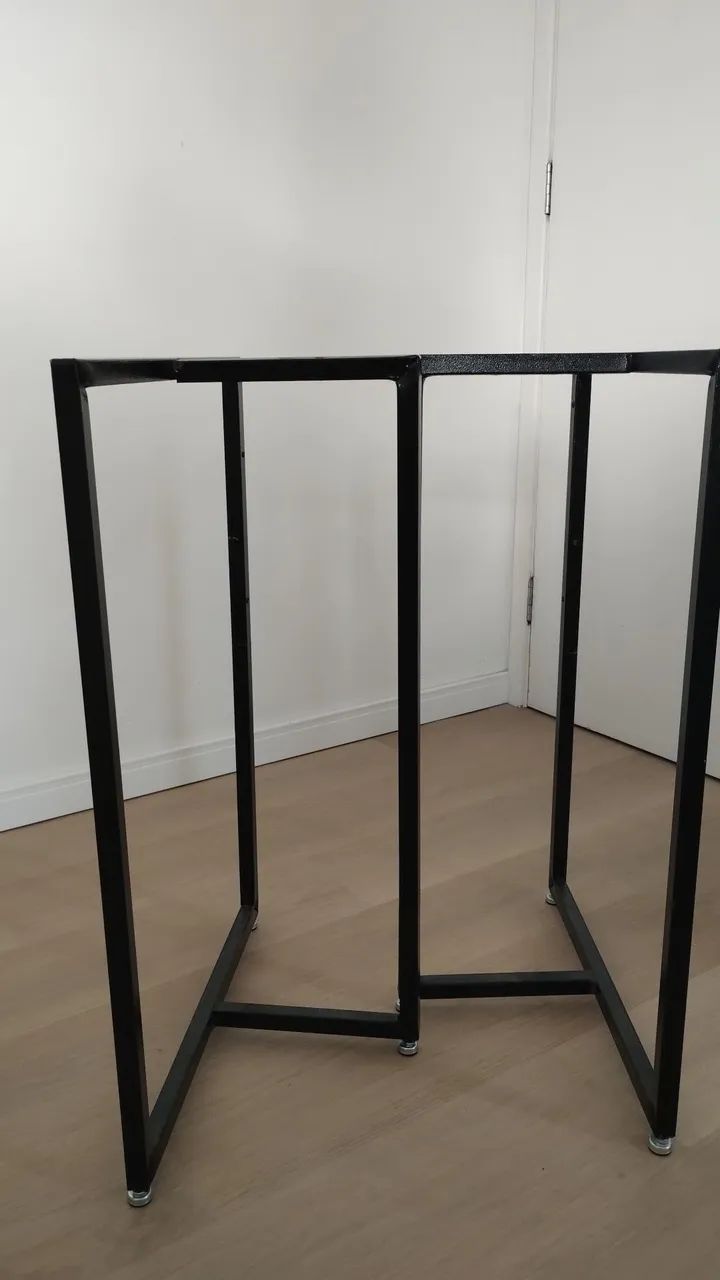 Pernas de mensa estilo industrial 