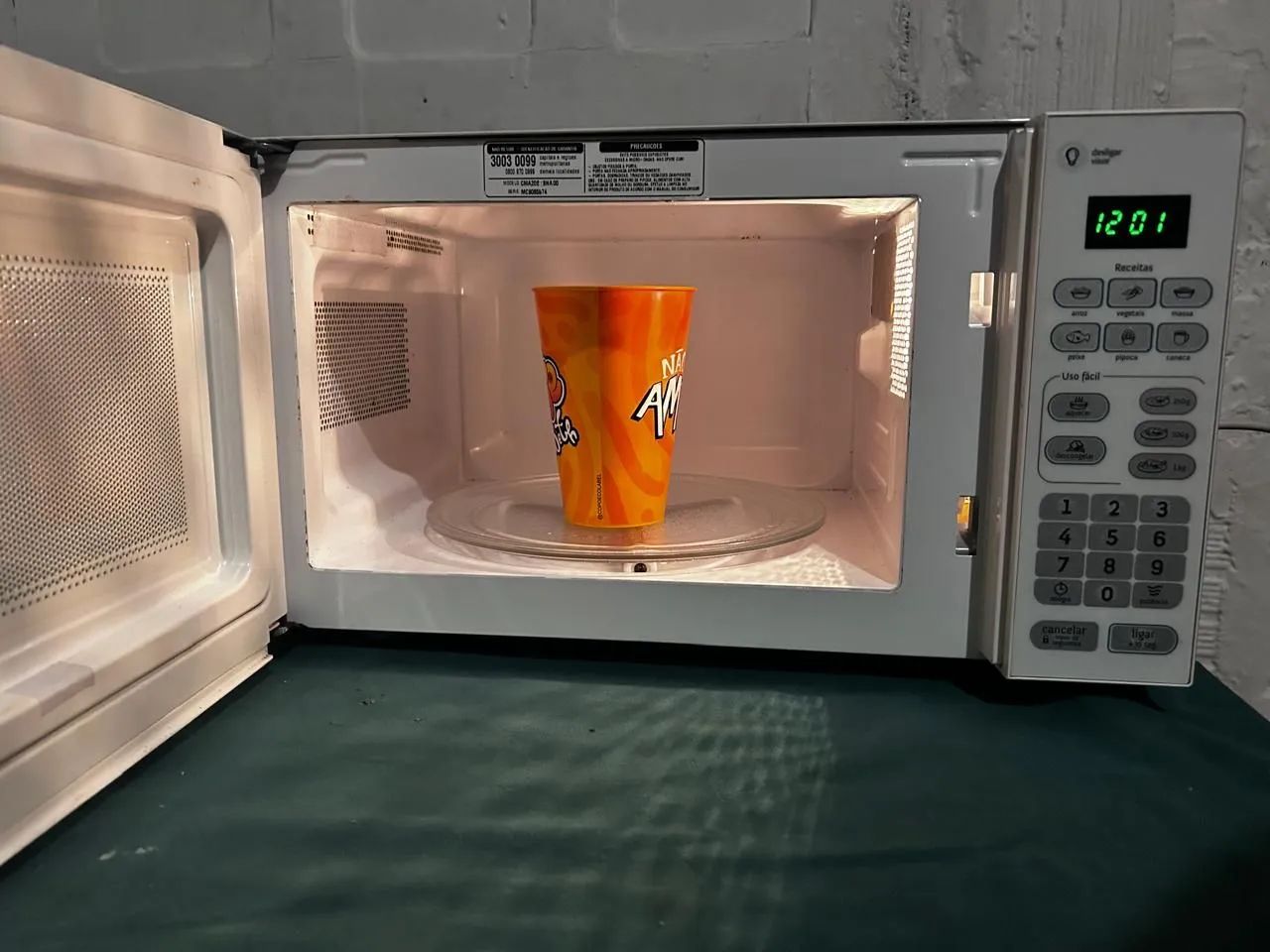 Micro-ondas cônsul 20 litros novo - Foto 2