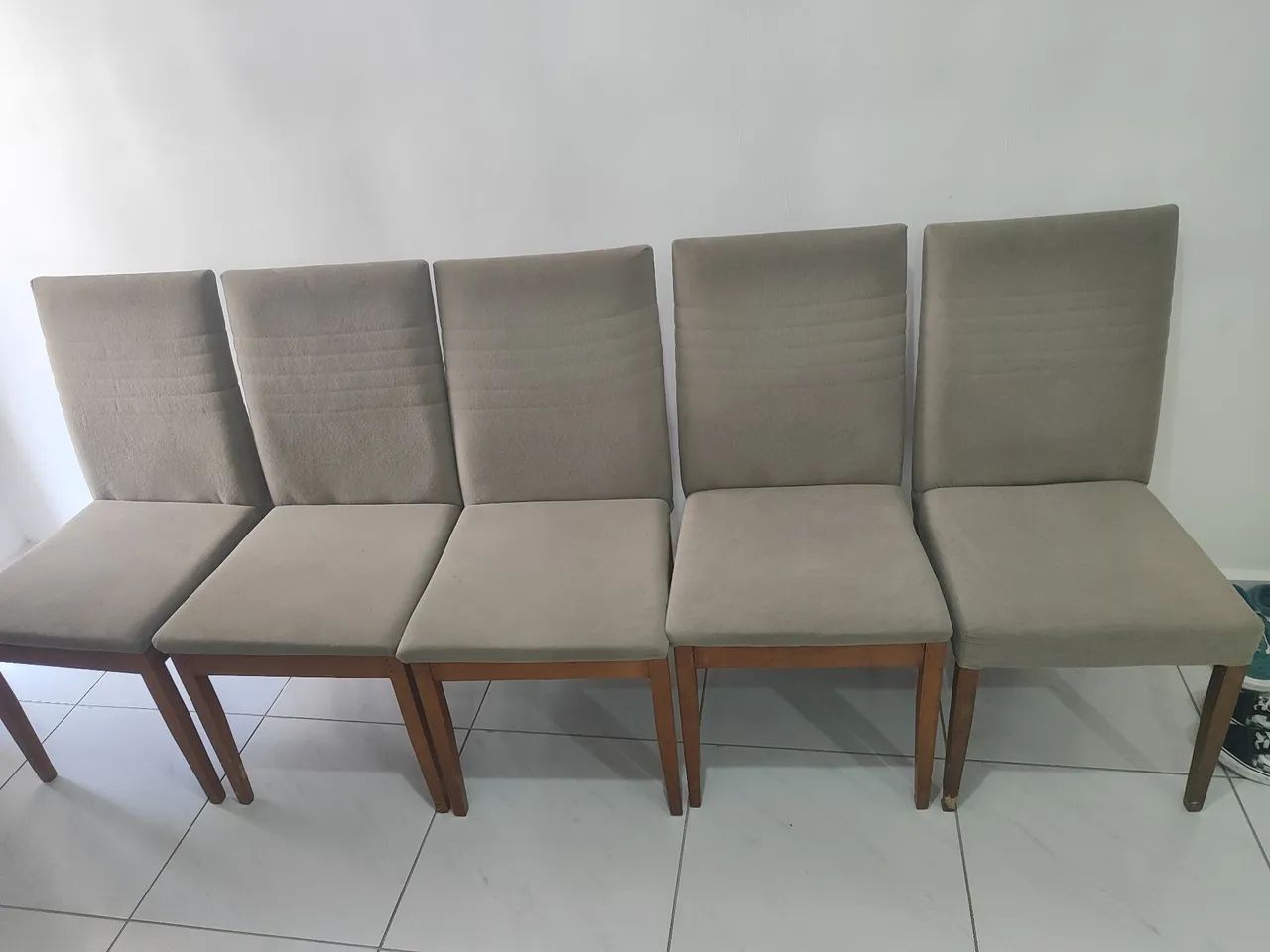 5 cadeiras confortáveis para mesa de jantar - Foto 3