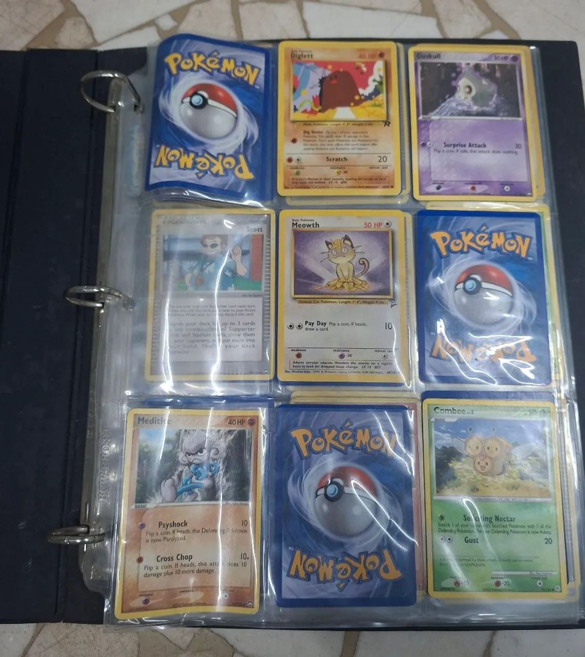 Pasta com cartas pokemons antigas  - Foto 2