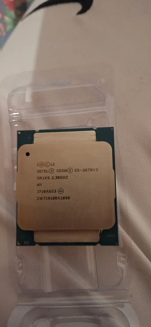 Processador xeon 2670 v3 (ACEITO X99 EM TROCA)