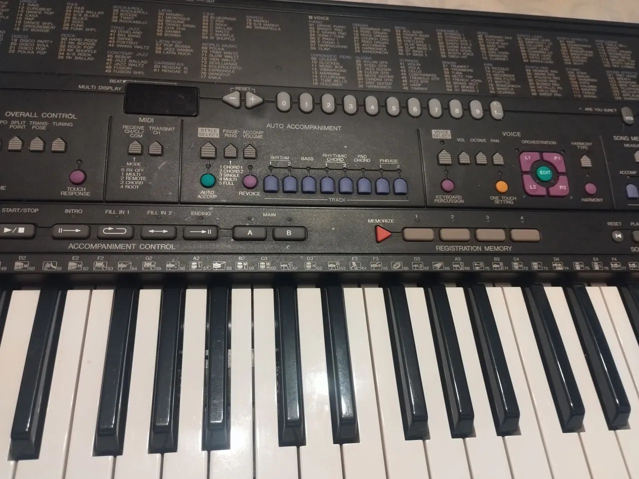 Teclado Yamaha PSR-410 - Foto 2